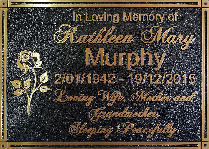 Custom bronze memorial plaque – engraved tribute with photo and inscription for gravesite or remembrance display